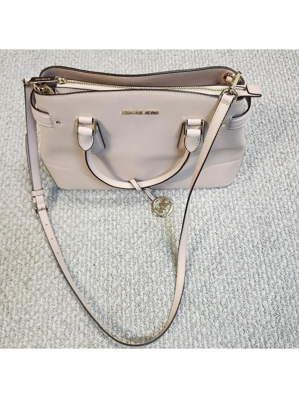 Michael Kors Lynn Satchel Pink Leather Crossbody Bag